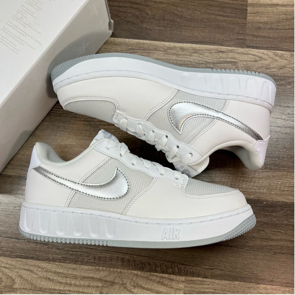 Nike Air Force 1 Unity - Picture 3 of 5